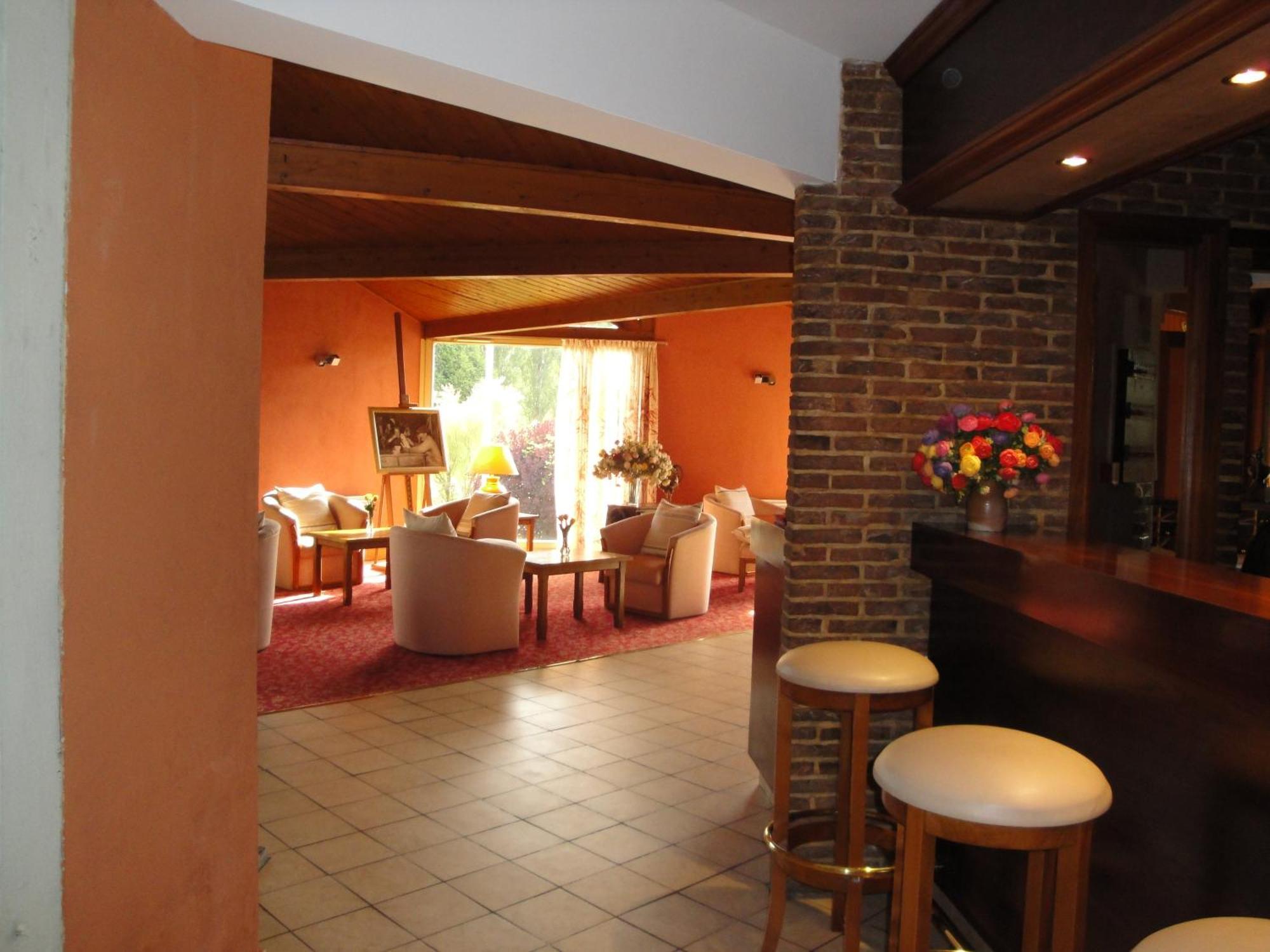 Hotel Le Drakkar Pont-Audemer Exteriör bild