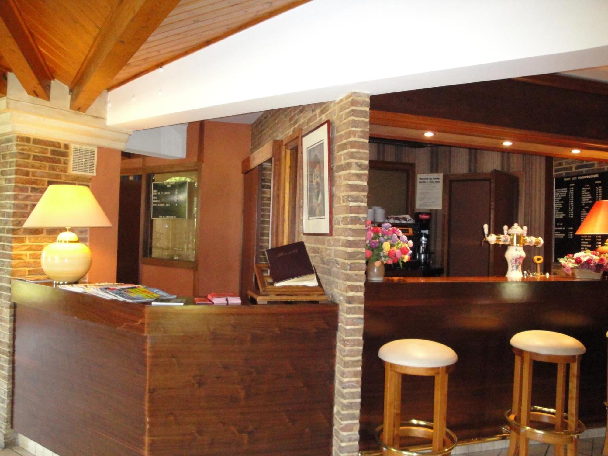 Hotel Le Drakkar Pont-Audemer Exteriör bild